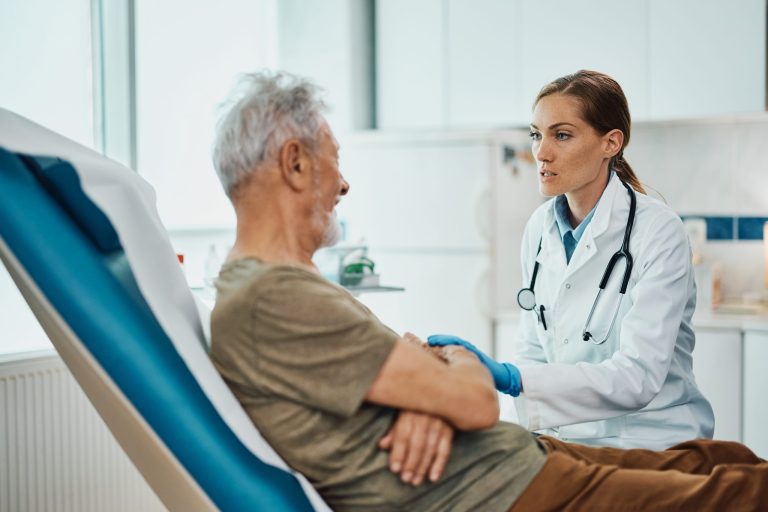 What Are The Benefits Of Visiting A Pain Management Clinic?